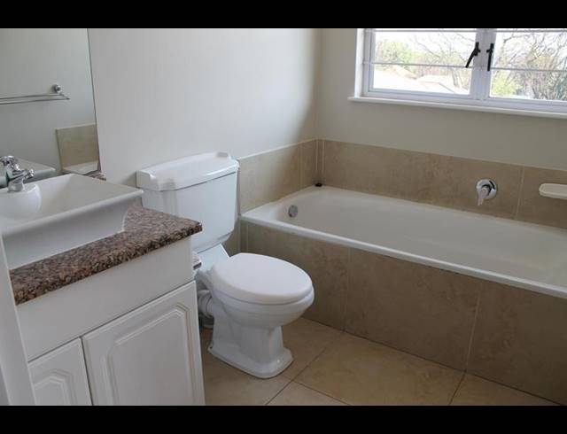 4 BEDROOM HOUSE FOR SALE IN KENSINGTON